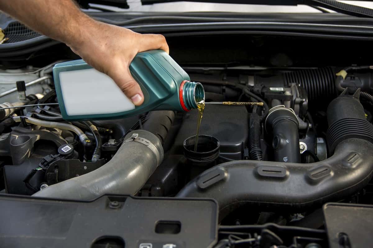 Change Oil - automobile oil changing