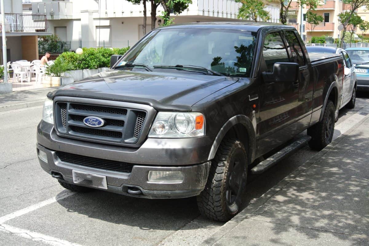 2005 Ford F-150 pickup truck pictured on the city street